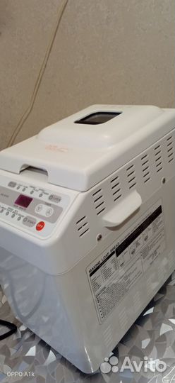 Хлебопечка Hitachi HB-B100