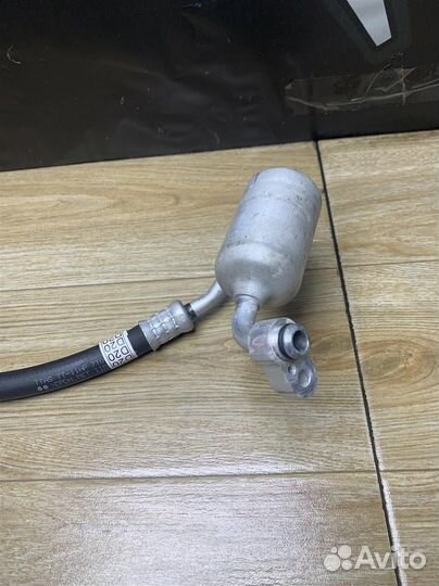 Трубка кондиционера Toyota Rav4 40