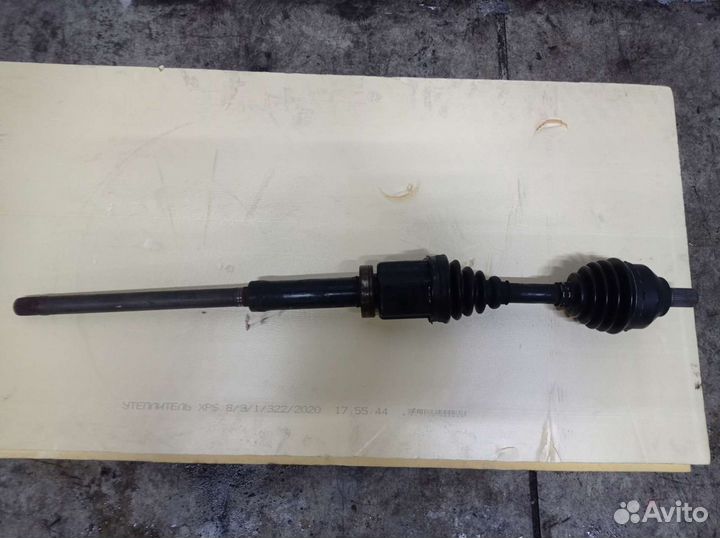 Вольво S40 привод правый AWD 2.5T