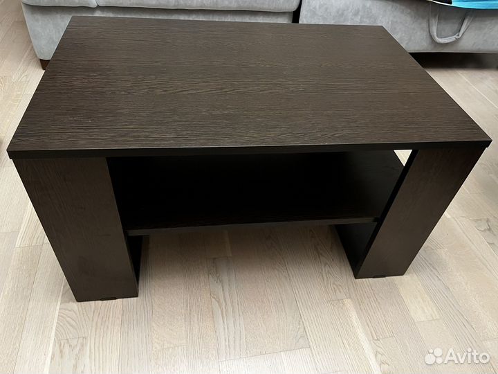Журнальный столик новый