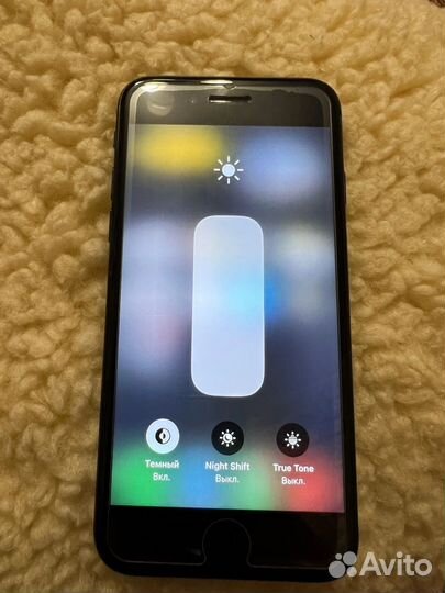 iPhone SE (2020), 64 ГБ