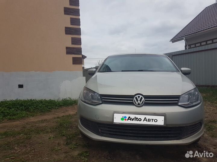 Volkswagen Polo 1.6 AT, 2011, 265 000 км