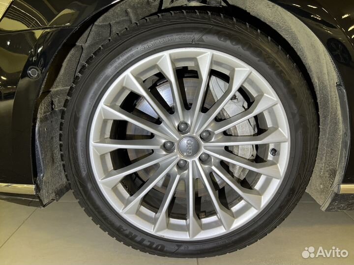 Комплект оригинальных колес Ауди