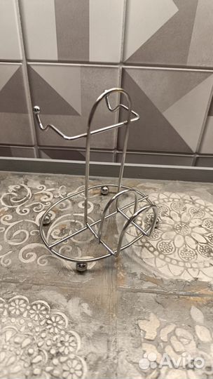 Две тончайшие фарфоровые кофейные чашки с блюдцами