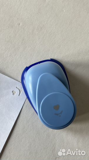 Фигурный дырокол уголок сердечко