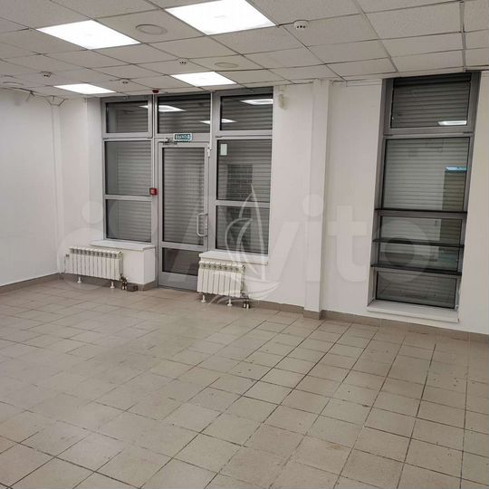 Торговый павильон на площади Ленина