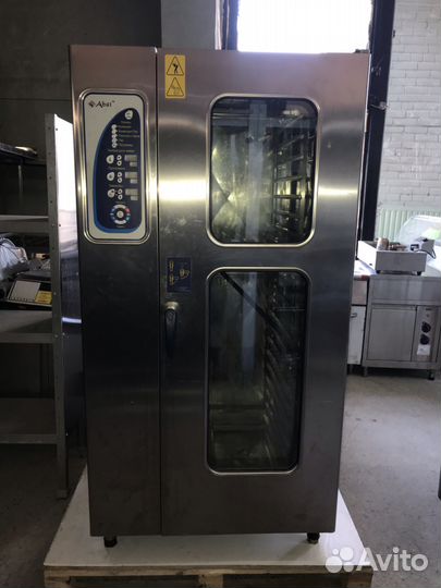 Пароконвектомат б/у