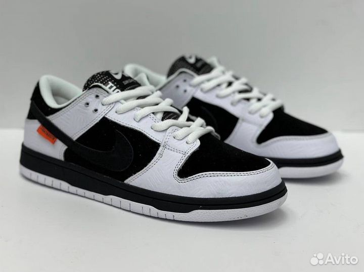 Кроссовки Nike Dunk Low tightbooth X