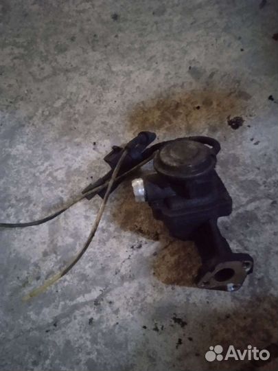 Клапан EGR Mercedes Gl-Class X164 M273