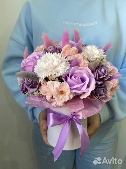 Композиция из мыльных цветов