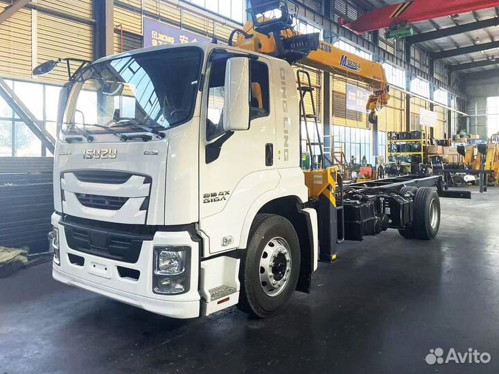 Бортовой грузовик Isuzu Elf с КМУ XCMG, 2024