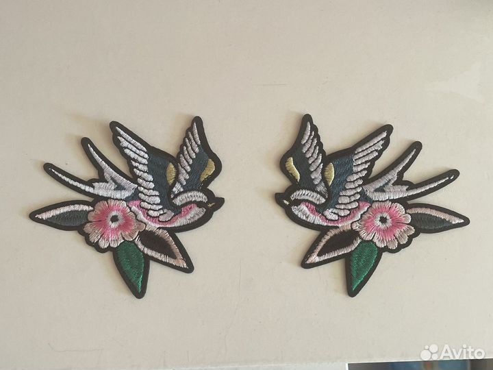 Тату термонашивки ласточки