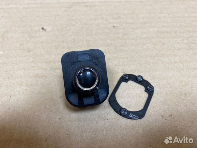 Джойстик регулировки зеркал передний правый Audi