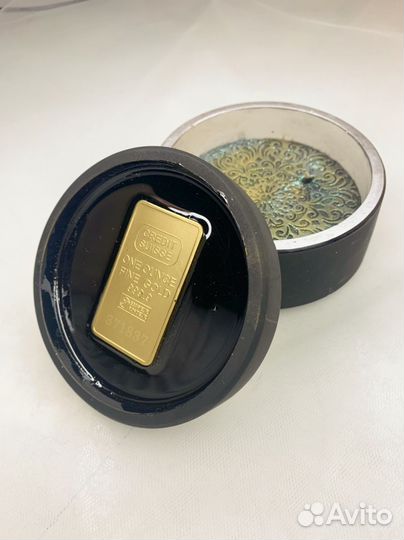 Свеча денежная с золотым слитком