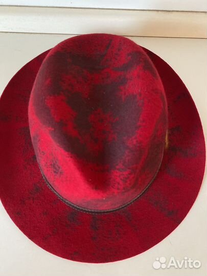 Шляпа фетровая женская красная