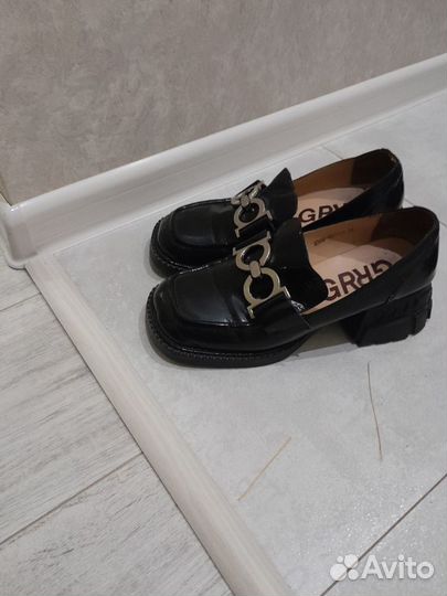 Туфли натуральная кожа 39