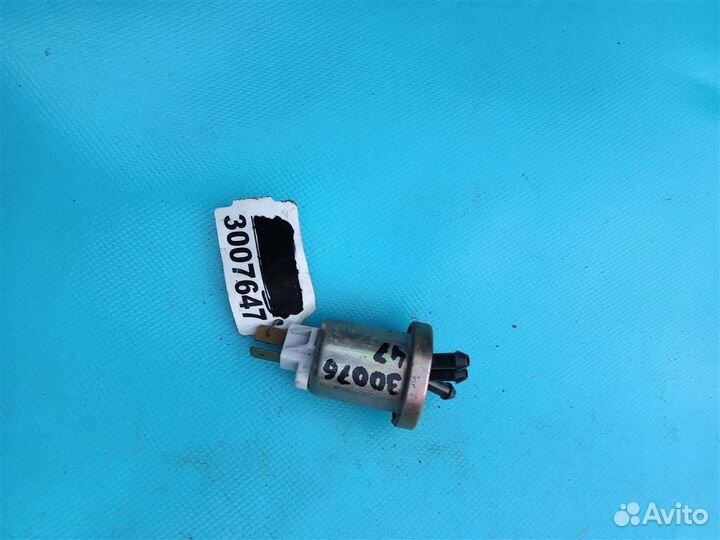 Клапан обратный фароомывателя Opel