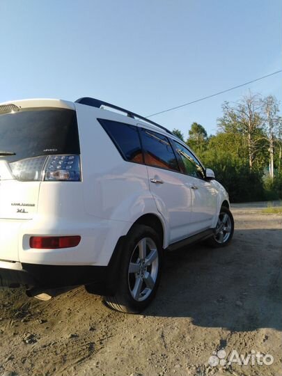 Mitsubishi Outlander 2.4 CVT, 2011, 180 000 км