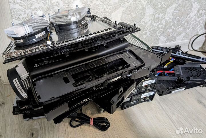 Xbox 360 Slim/E на запчасти