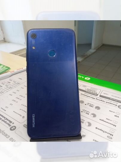 HUAWEI Y6s, 3/64 ГБ