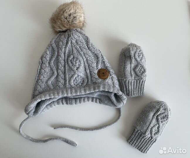 Набор детский шапка и варежки H&M