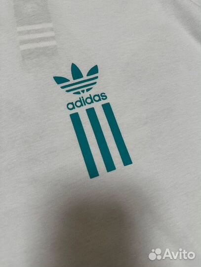 Футболка Adidas Lux