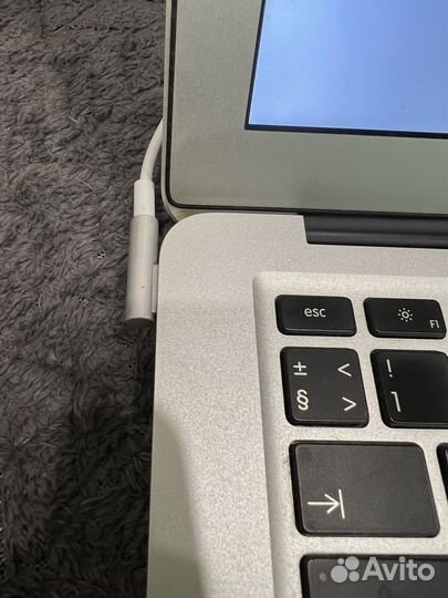 Apple MacBook Air 13 2010