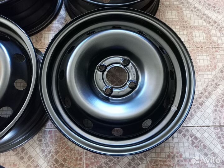 Новые оригинальные диски 4*100 R15 Largus, Vesta