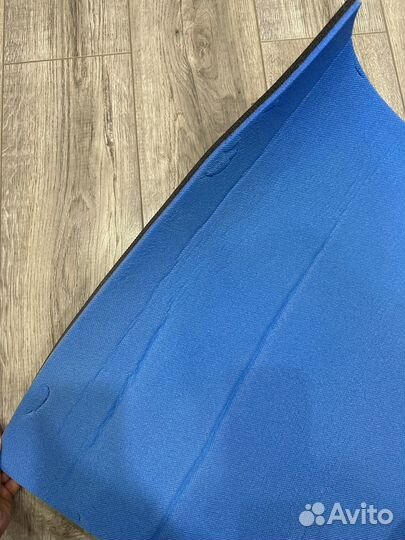 Коврик для йоги и фитнеса