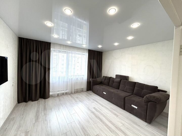 2-к. квартира, 58 м², 7/10 эт.