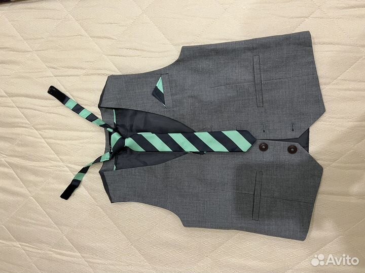 Набор жилетка и галстук для маленького модника