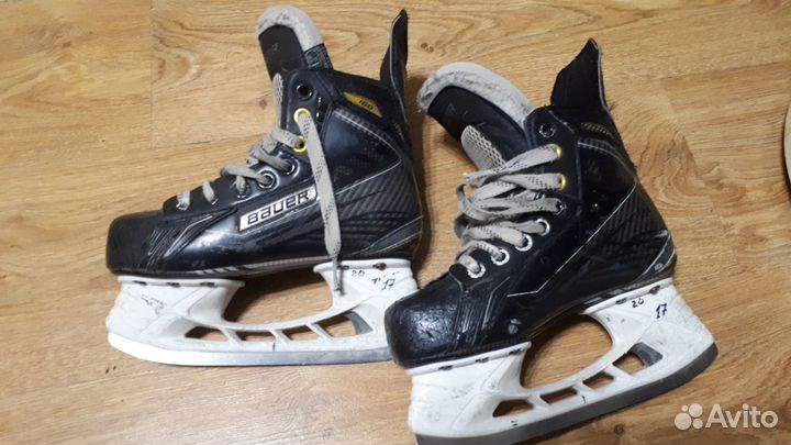 Хоккейные коньки bauer supreme 160 детские 35- 37р