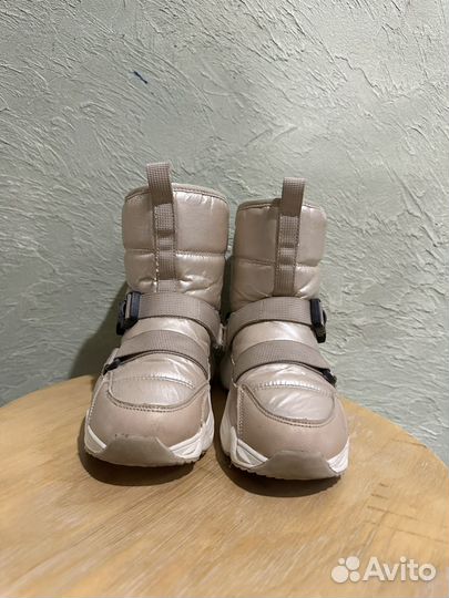 Детские теплые сапоги