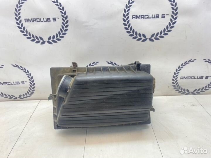 Корпус воздушного фильтра Opel Vectra B универсал