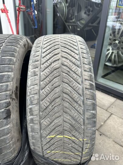 Tigar All Season 235/45 R18 98Y