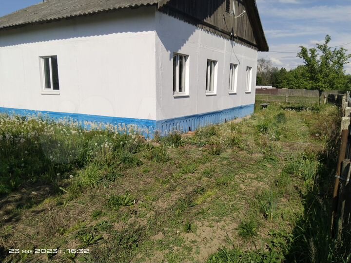 Коттедж 100 м² на участке 10 сот.