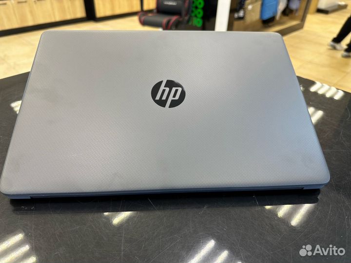Новый HP 15.6 IPS Athlon 3050U/DDR4-4Gb/SSD-256Gb