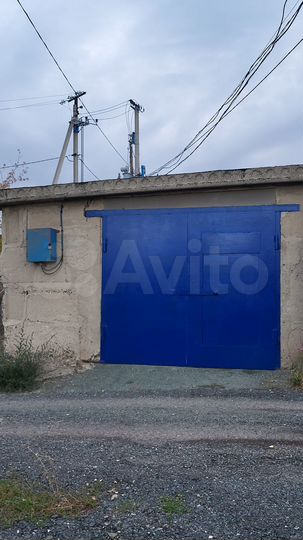 Гараж, > 30 м²