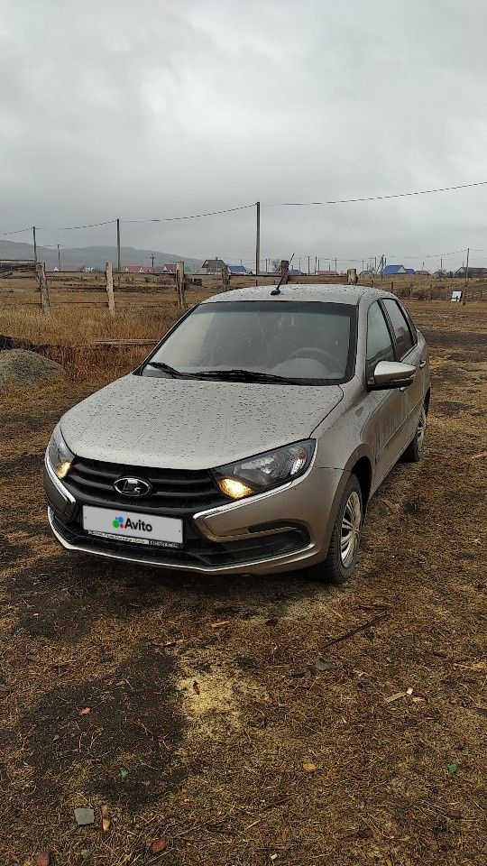 ВАЗ (LADA) Granta: фото владельца