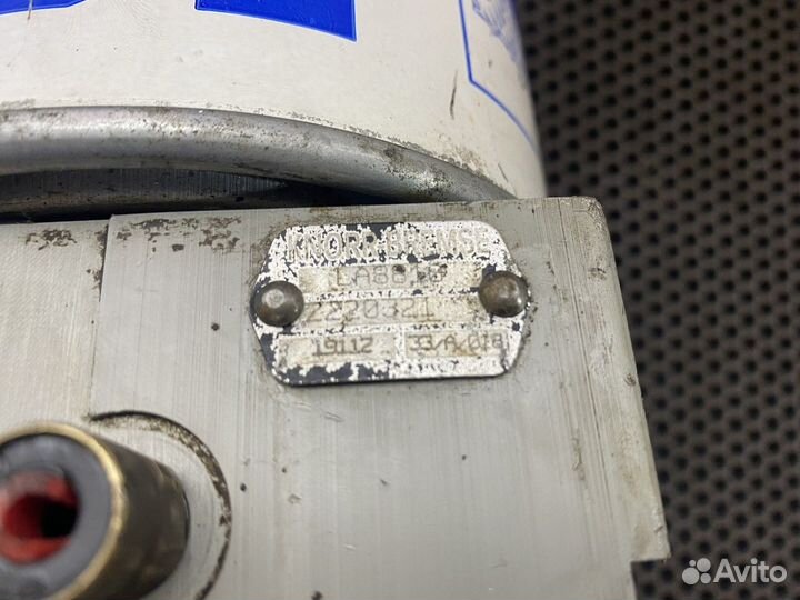 5490351101040 Осушитель пневматической системы