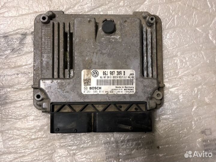 Электронный блок эбу VW Passat B7 2011-15 1.8 cdab