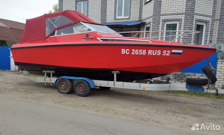 Катер каютный+алюминиевый прицеп+ходовой тент