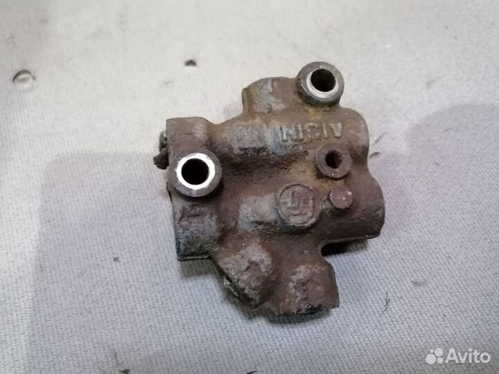 Распределитель тормозных сил Toyota Corona AT 170