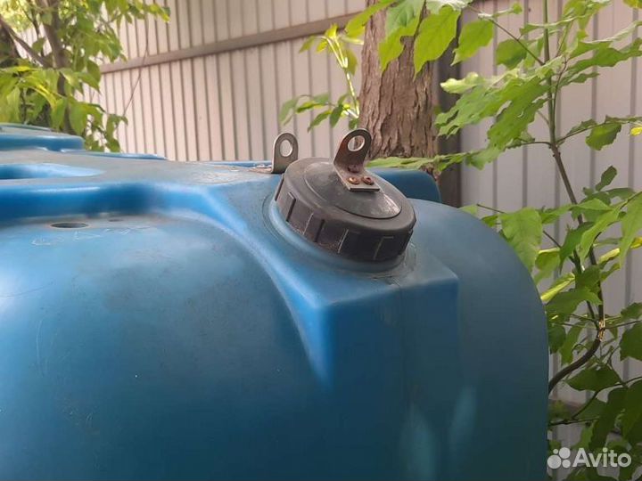 Бак для воды пластиковый