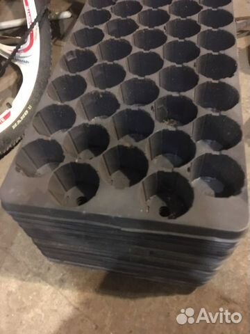 Ячейки для рассады бу