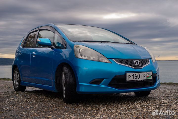 Аренда прокат авто Honda Fit