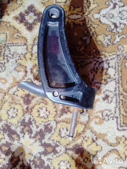 Вилка для колеса