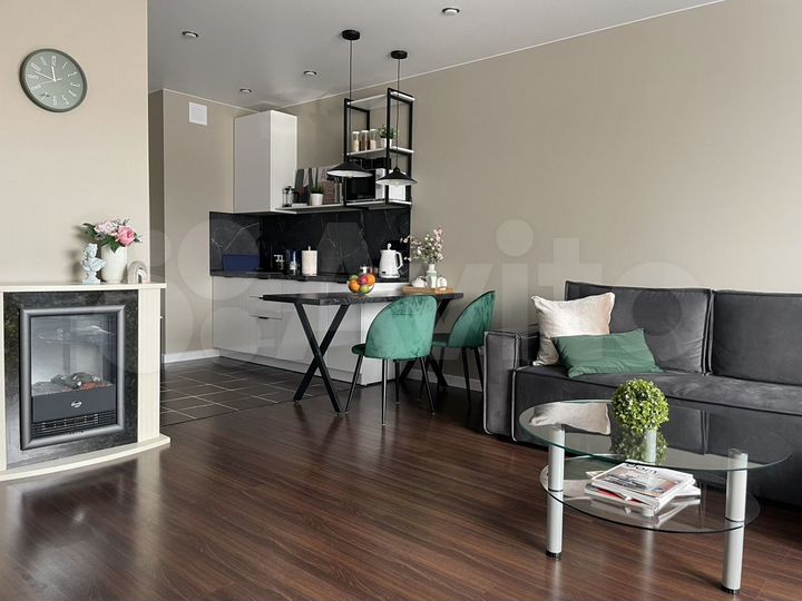 2-к. квартира, 55 м², 10/10 эт.