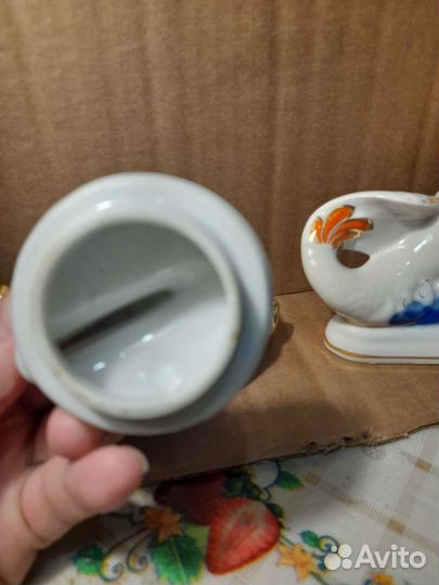 Золотая рыбка, икорница