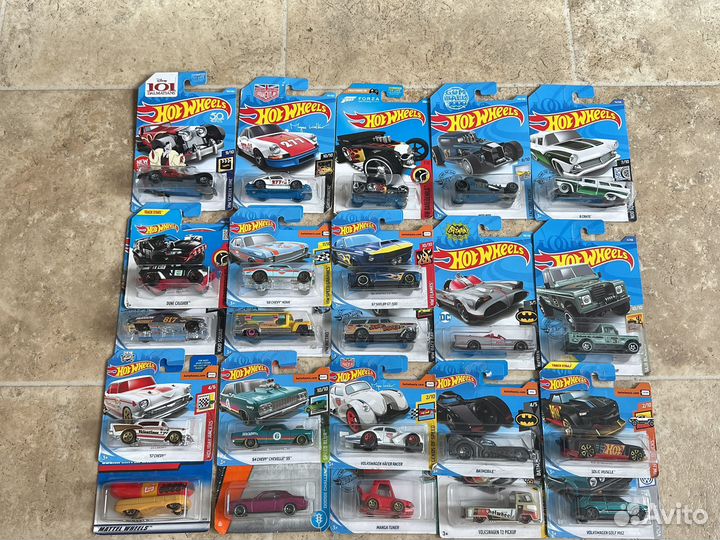 Машинки оригинал Hot wheels разные